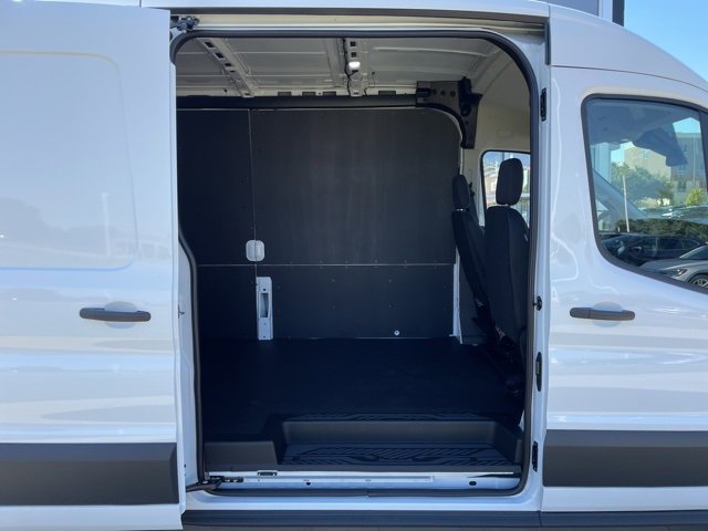 New 2025 Ford Transit 250 148 Medium Roof w/ Load Area Protection Package image 10