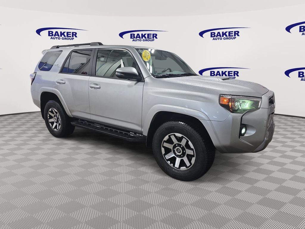 Used 2022 Toyota 4Runner TRD Off-Road Premium image 3
