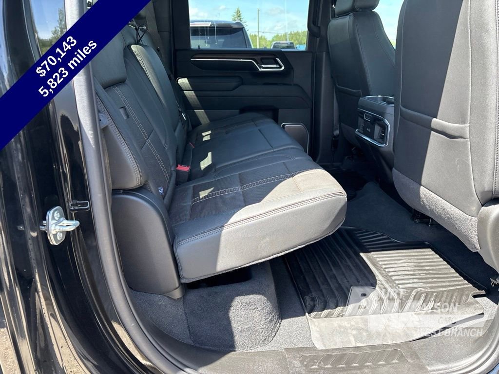 Used 2025 Chevrolet Silverado 2500 High Country w/ Midnight Edition AWD/4WD image 15