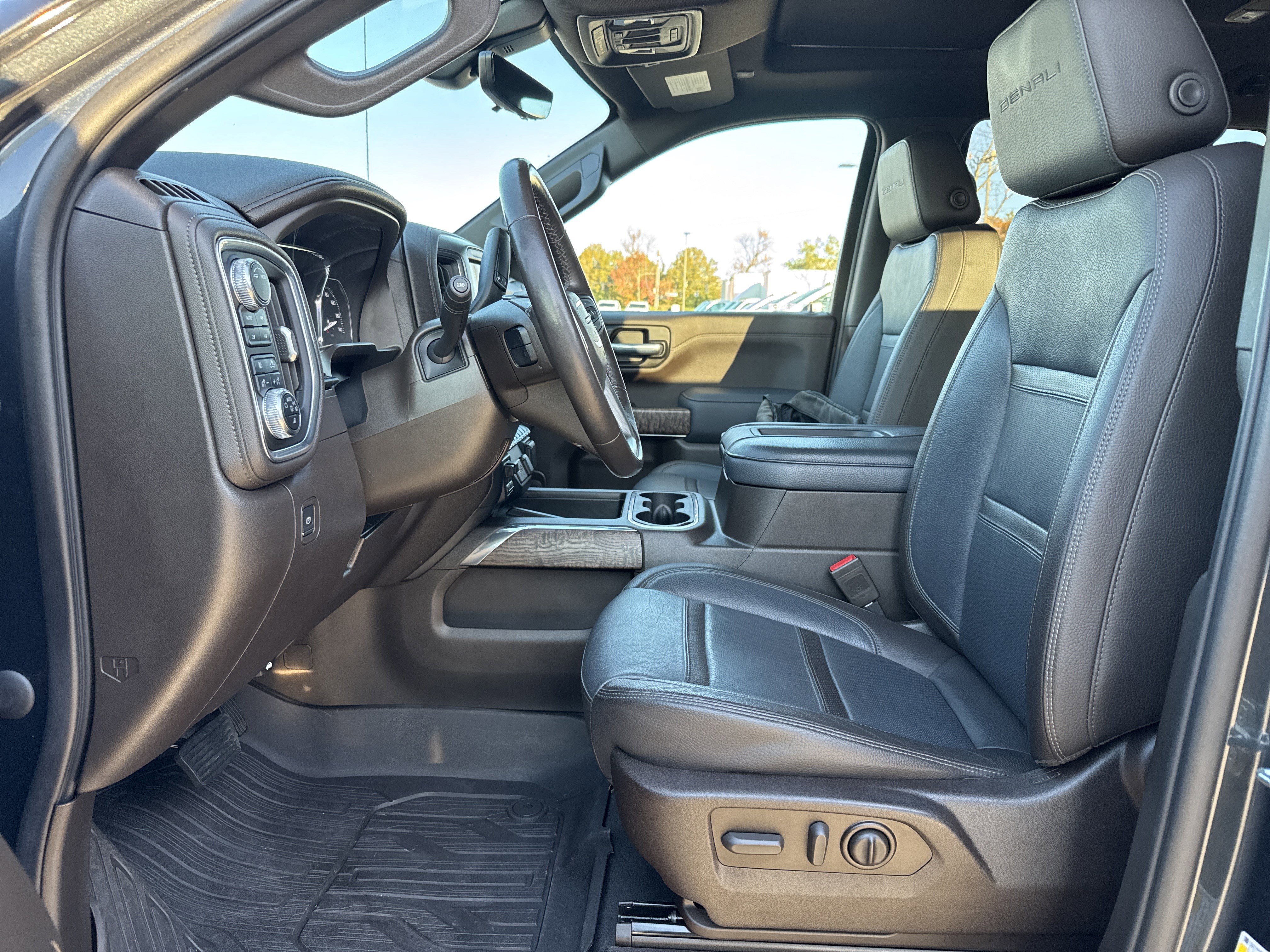 Used 2021 GMC Sierra 1500 Denali w/ Denali Ultimate Package image 16