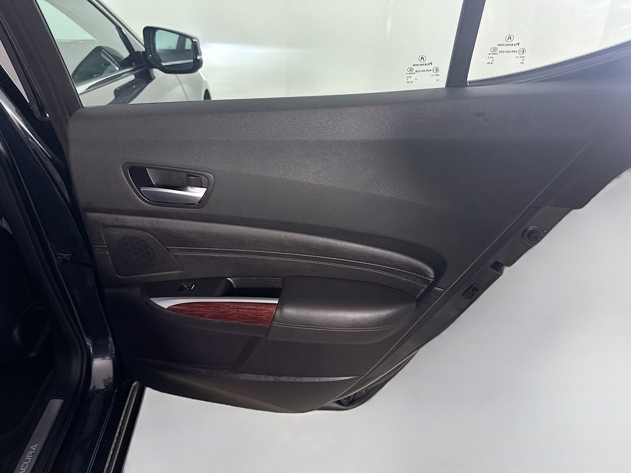 Used 2016 Acura TLX V6 w/ Technology Package image 28