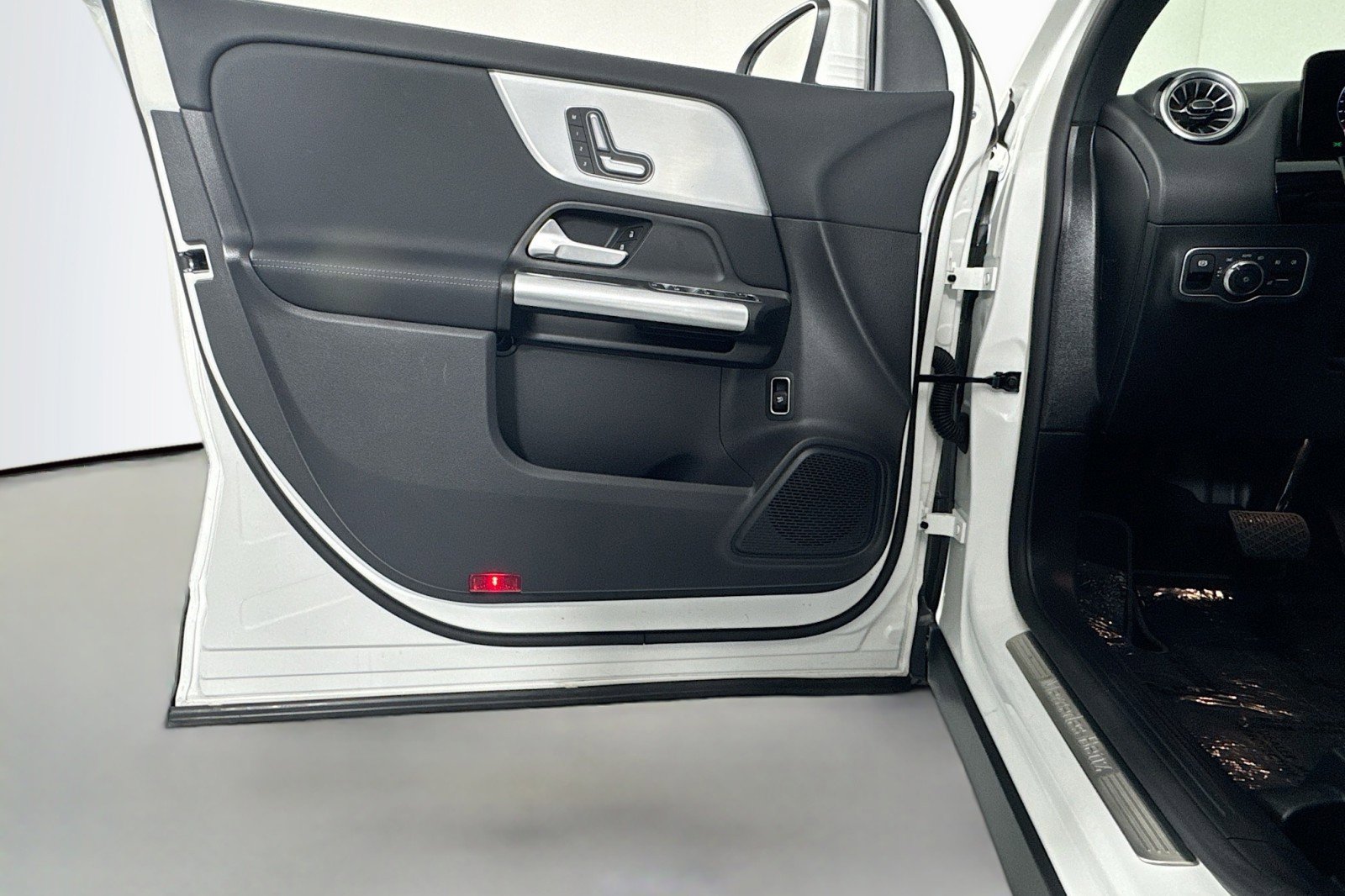 Certified 2026 Mercedes-Benz GLA 250 image 20