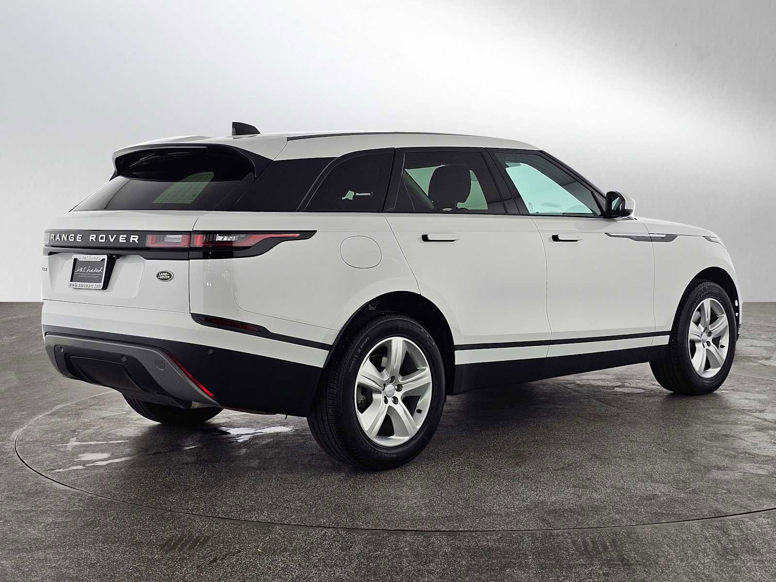 Used 2022 Land Rover Range Rover Velar S image 7
