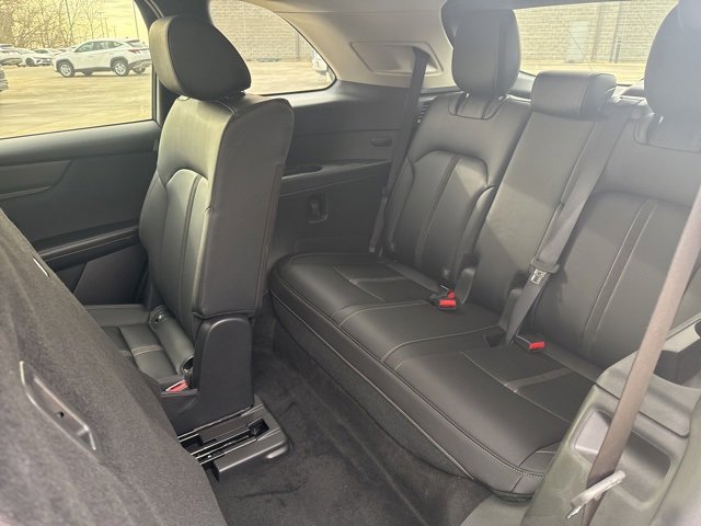 Used 2026 MAZDA CX-90 3.3 Turbo w/ Select Package image 16