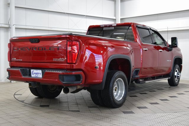 Used 2022 Chevrolet Silverado 3500 High Country w/ Safety Package II image 8
