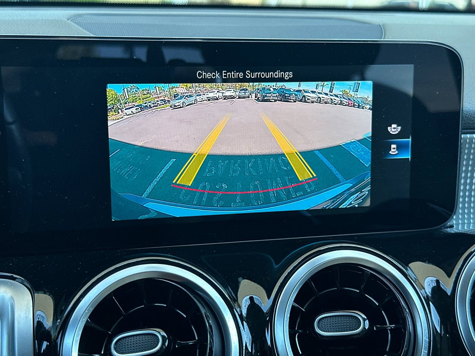 Certified 2022 Mercedes-Benz GLB 250 image 21