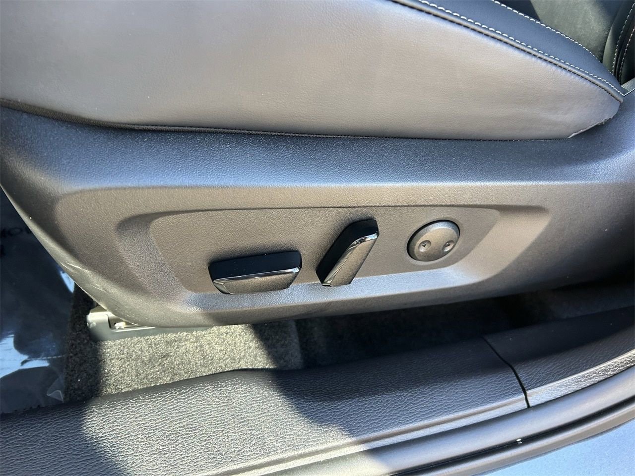 New 2026 Nissan Rogue SL image 29