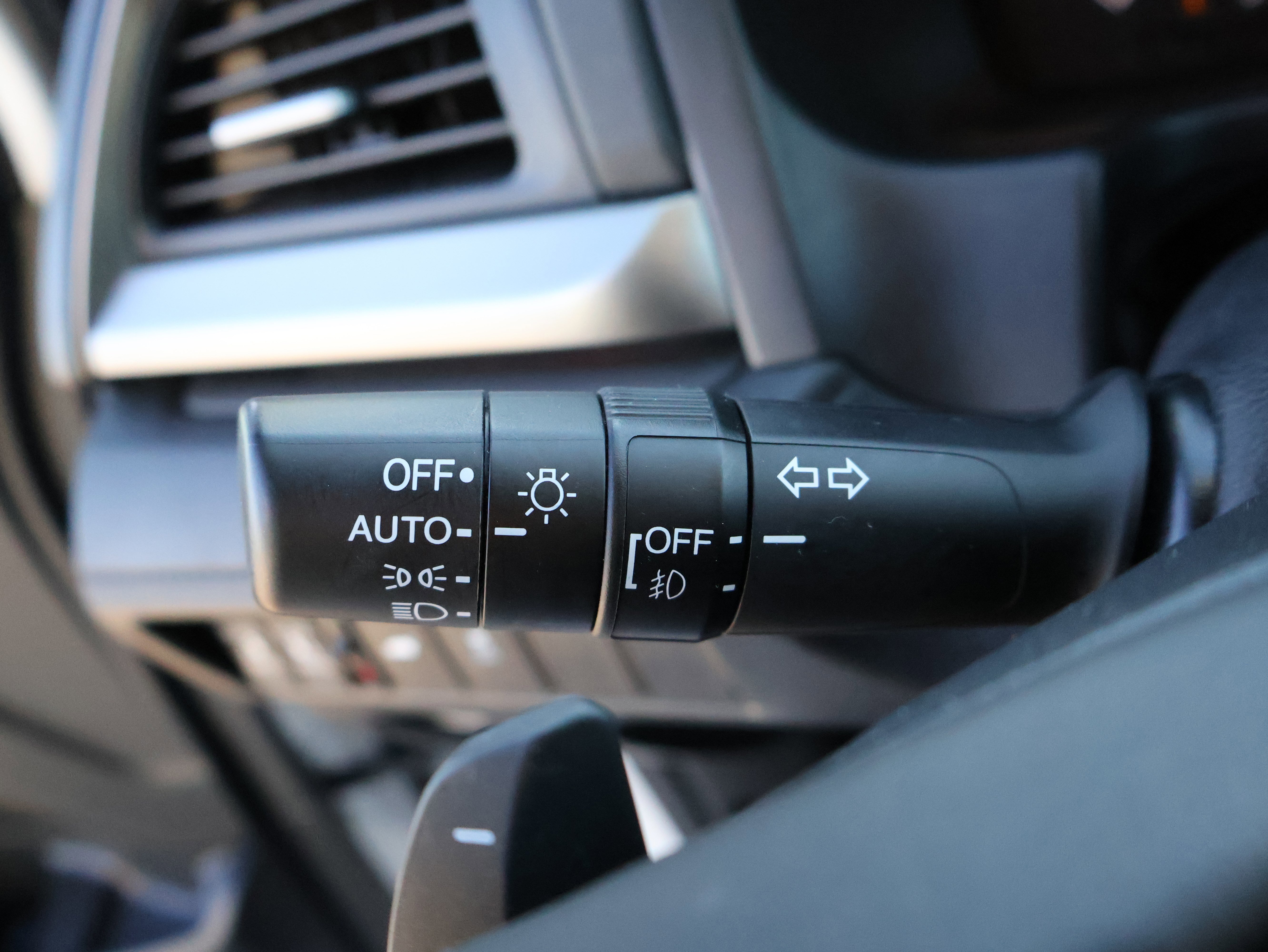 Used 2025 Honda Odyssey Sport-L image 35