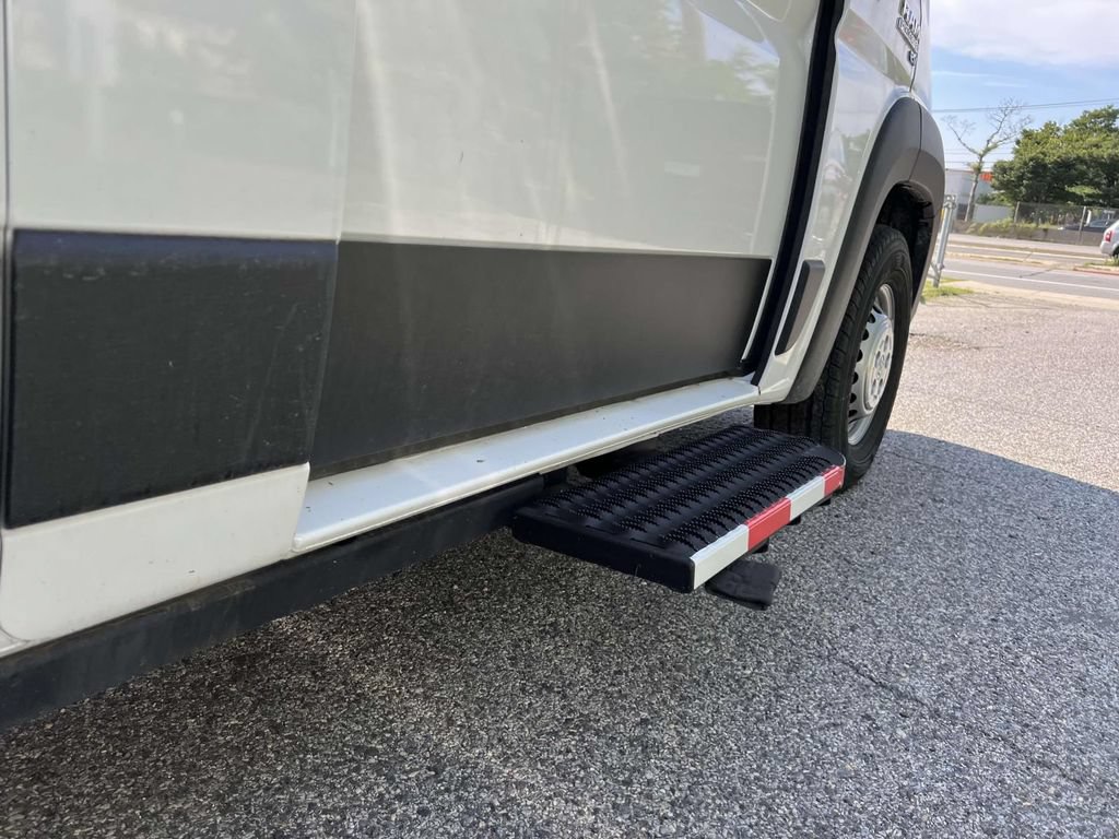 Used 2024 RAM ProMaster 3500 w/ Delivery Van Package FWD image 15