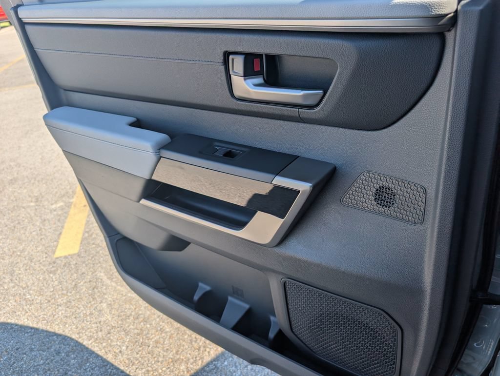 New 2026 Toyota Tundra Limited AWD/4WD image 29