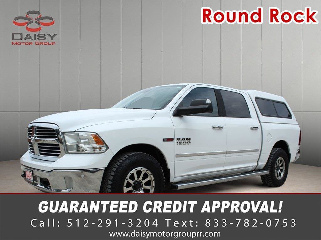 Used 2015 RAM 1500 Lone Star AWD/4WD image 1