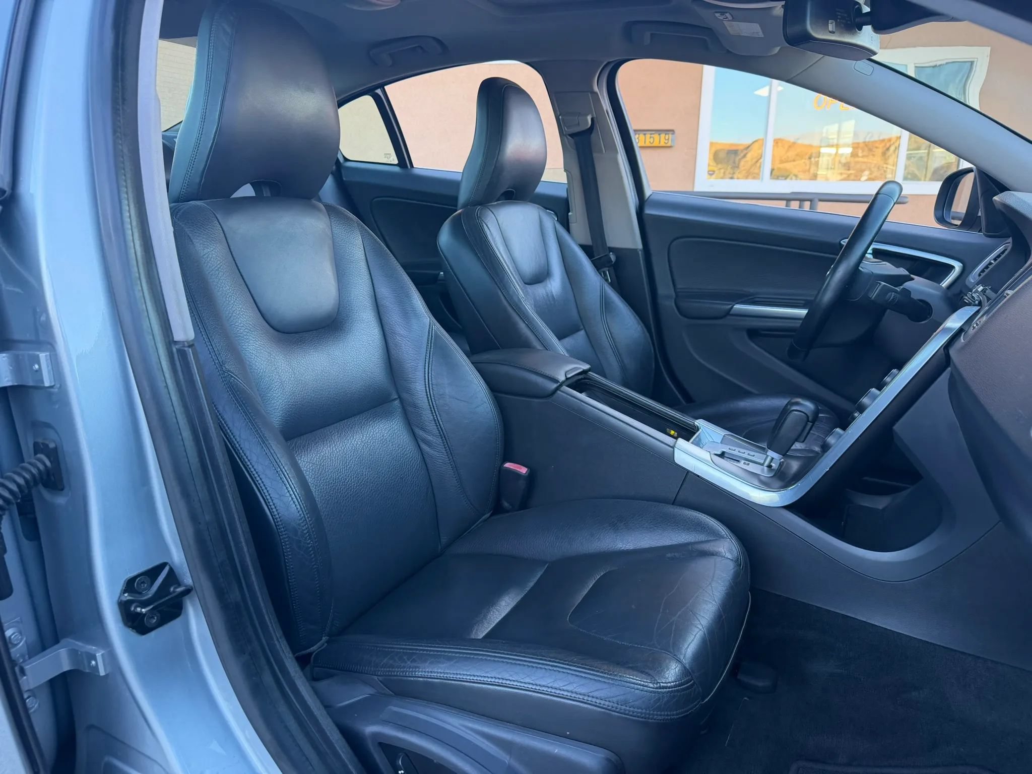 Used 2011 Volvo S60 T6 AWD/4WD image 21