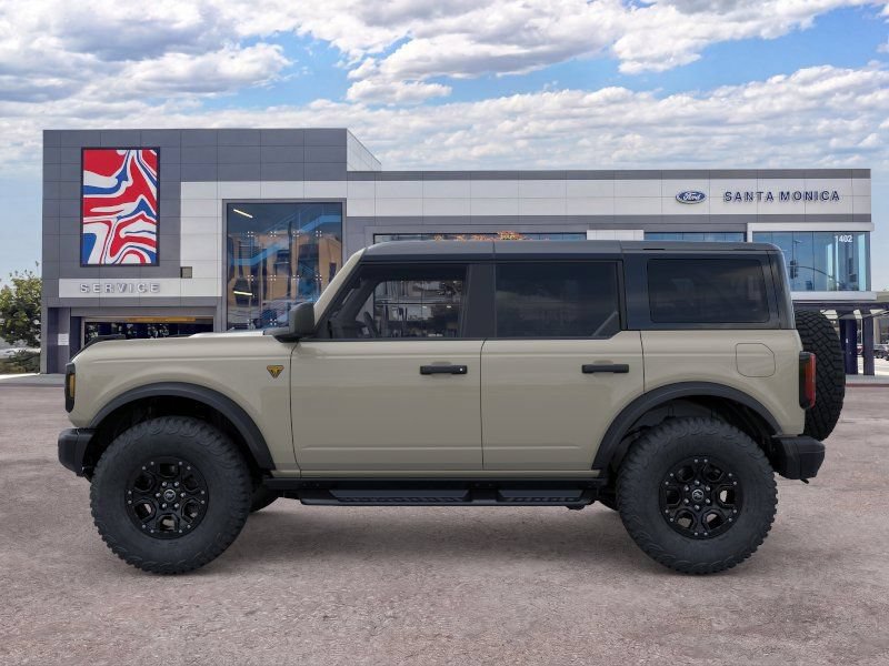 New 2026 Ford Bronco Badlands AWD/4WD image 3
