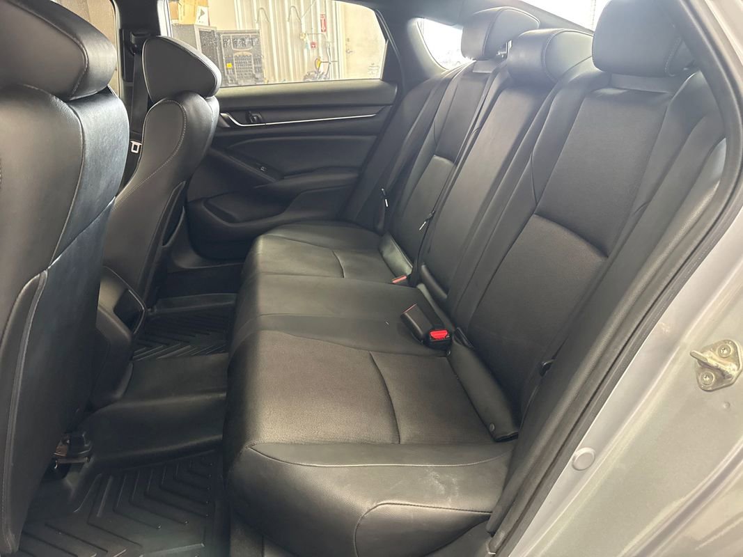 Used 2019 Honda Accord Sport image 17
