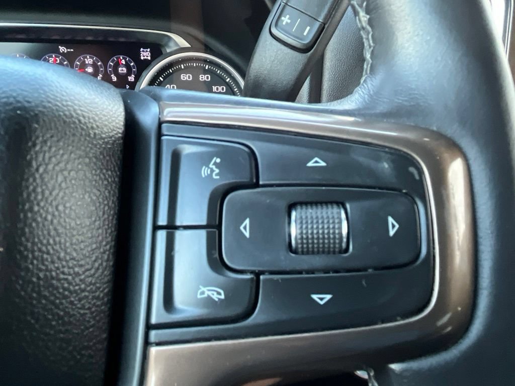 Used 2022 Chevrolet Silverado 3500 High Country w/ Technology Package AWD/4WD image 19