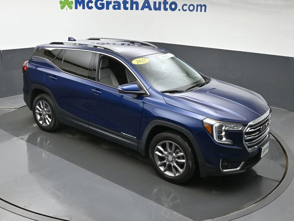 Used 2022 GMC Terrain SLT w/ Infotainment Package II image 3