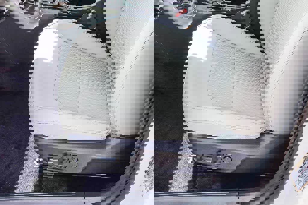 Certified 2023 Kia Niro EX Touring image 20