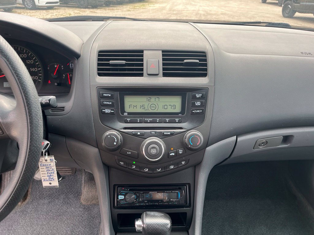 Used 2003 Honda Accord LX image 25