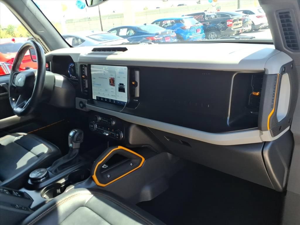 Used 2023 Ford Bronco Badlands AWD/4WD image 16