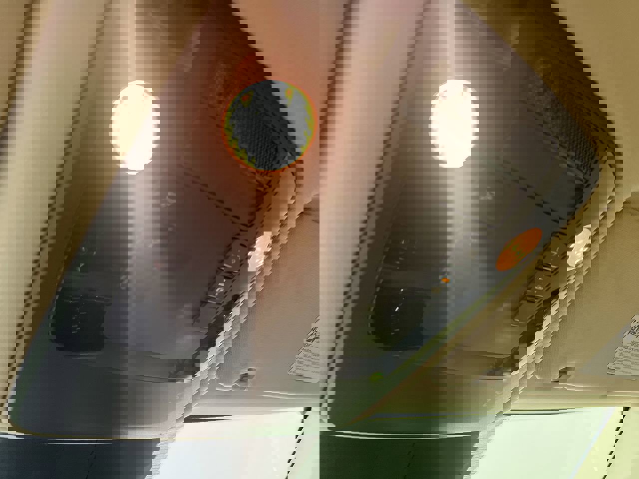 Used 2023 Kia Carnival LX image 18