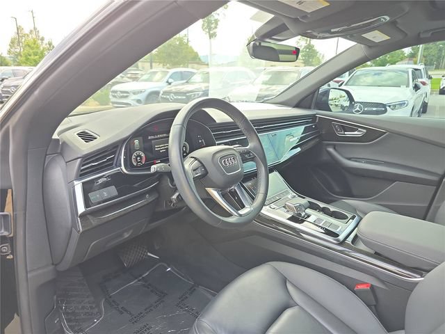 Used 2022 Audi Q8 Premium AWD/4WD image 23