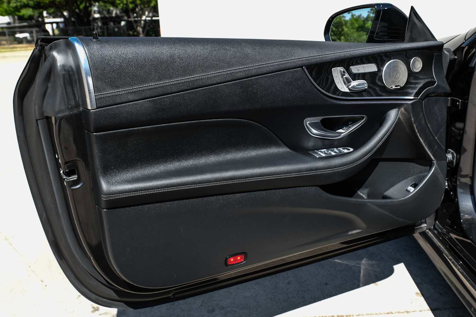 Used 2022 Mercedes-Benz E 450 Coupe image 34