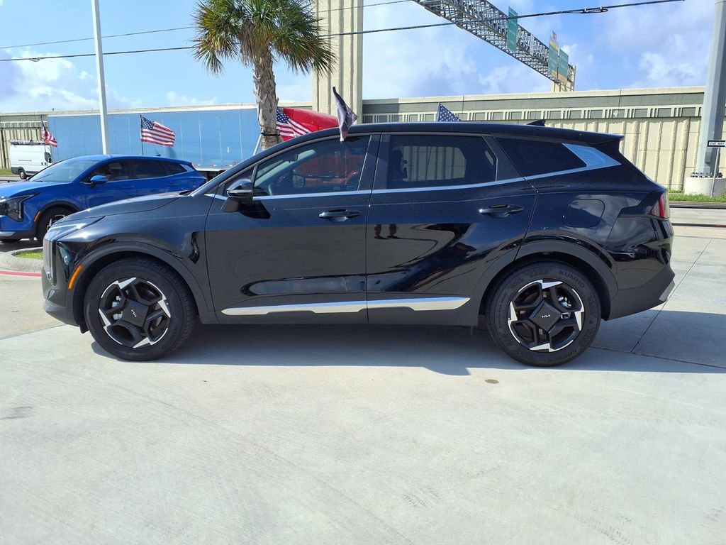 Used 2026 Kia Sportage EX FWD image 5