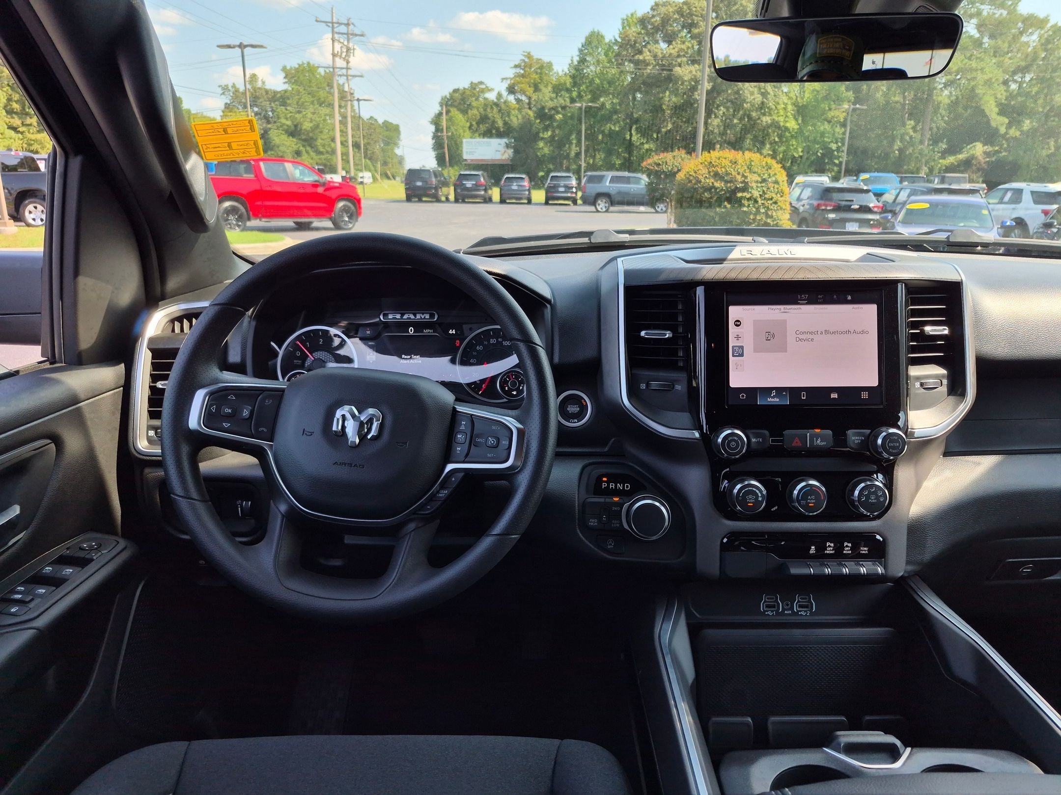 New 2026 RAM 1500 Express AWD/4WD image 12