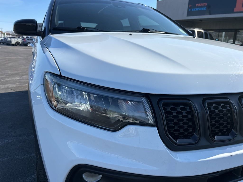 Used 2023 Jeep Compass Altitude image 29