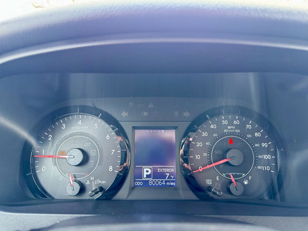 Used 2016 Toyota Sienna L image 27