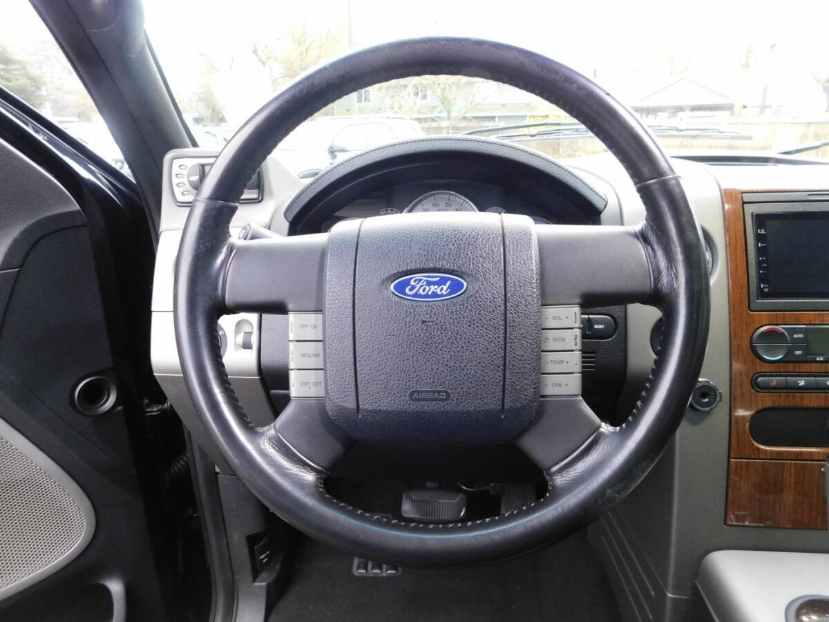 Used 2004 Ford F150 Lariat AWD/4WD image 8