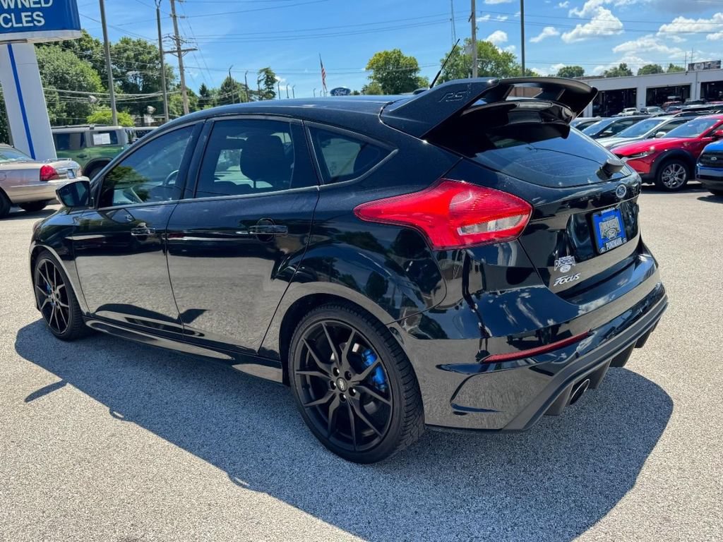 Used 2017 Ford Focus RS AWD/4WD image 5