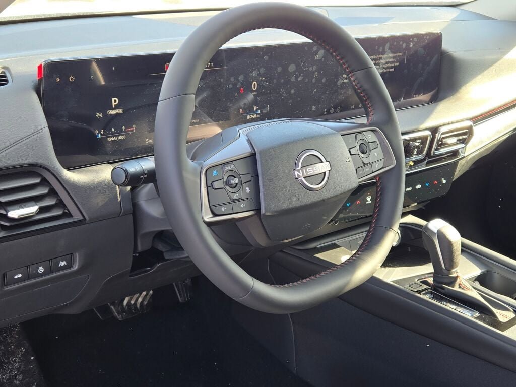 New 2026 Nissan Sentra SR w/ SR Premium Package image 23