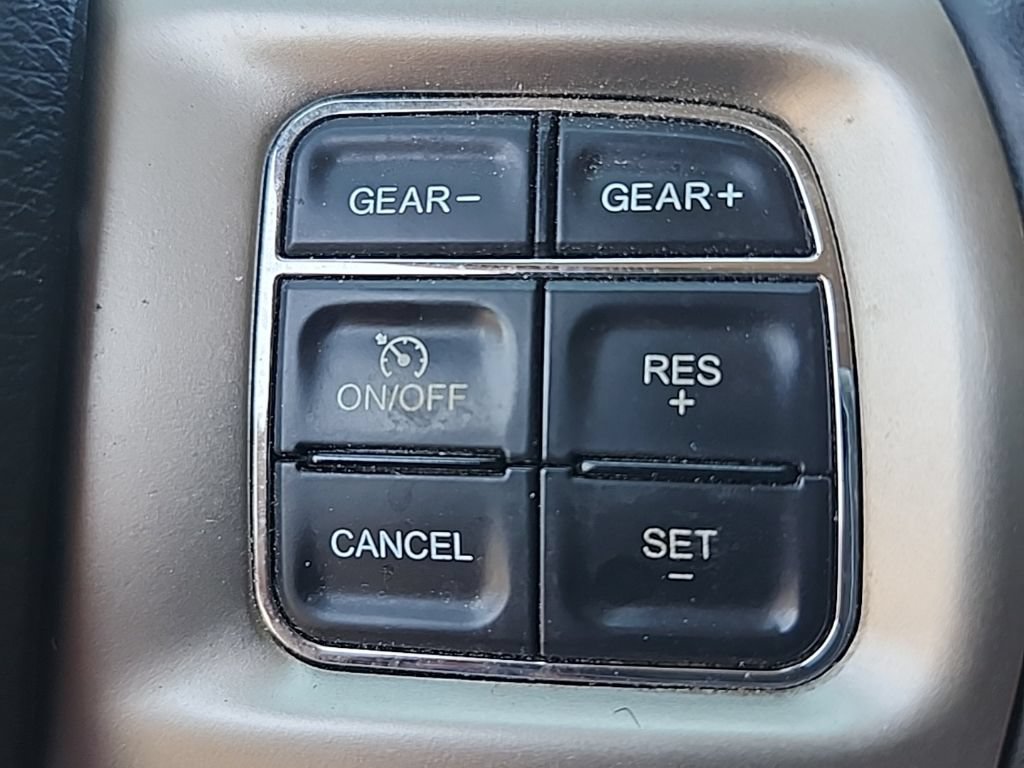 Used 2019 RAM 1500 Laramie w/ Convenience Group RWD image 13