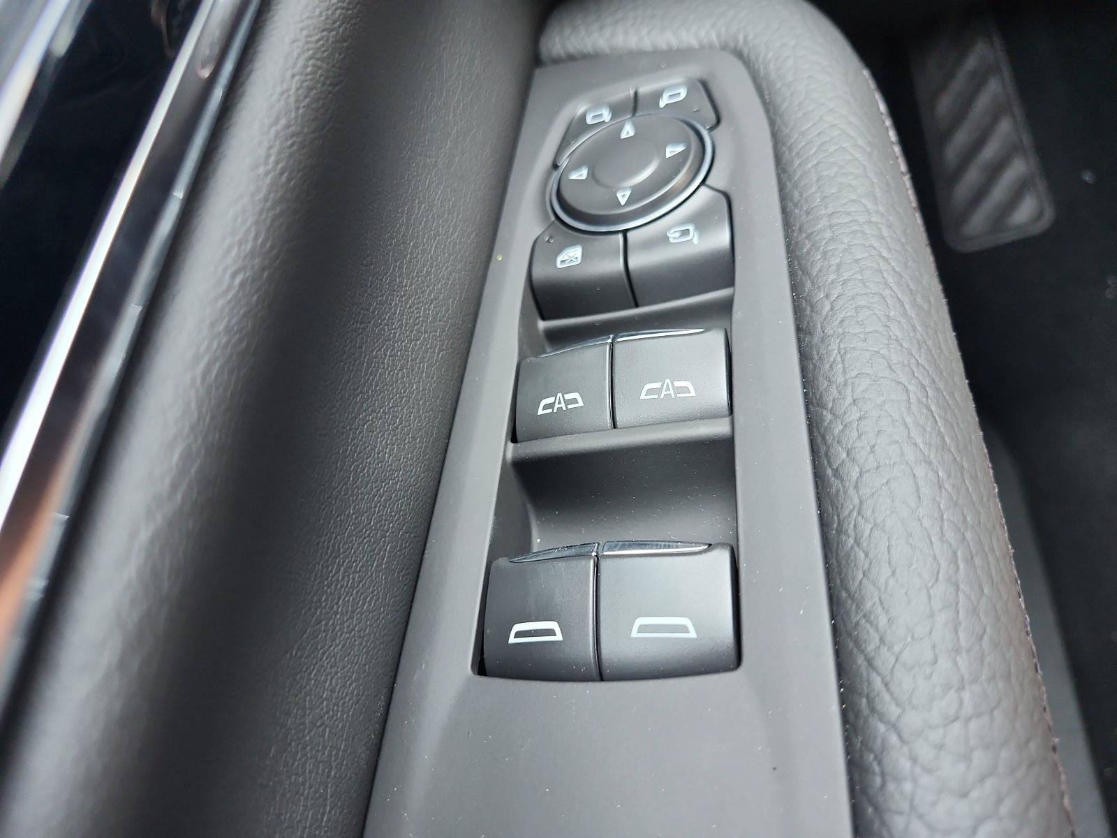 New 2026 GMC Yukon Denali w/ Denali Reserve Package AWD/4WD image 19