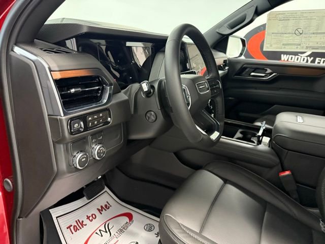 New 2026 GMC Yukon XL Denali w/ LPO, Floor Liner Package image 13