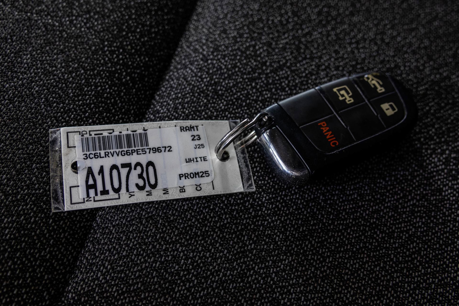 New 2026 Jeep Compass Latitude image 39