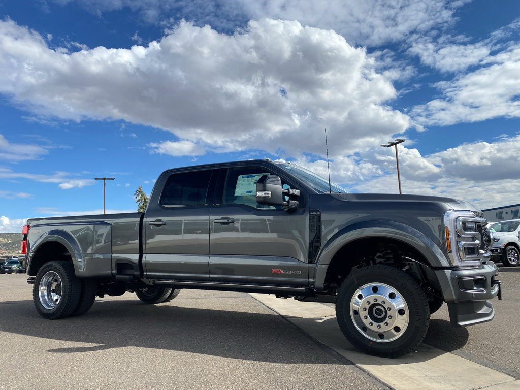 New 2026 Ford F450 4x4 Crew Cab Super Duty image 25