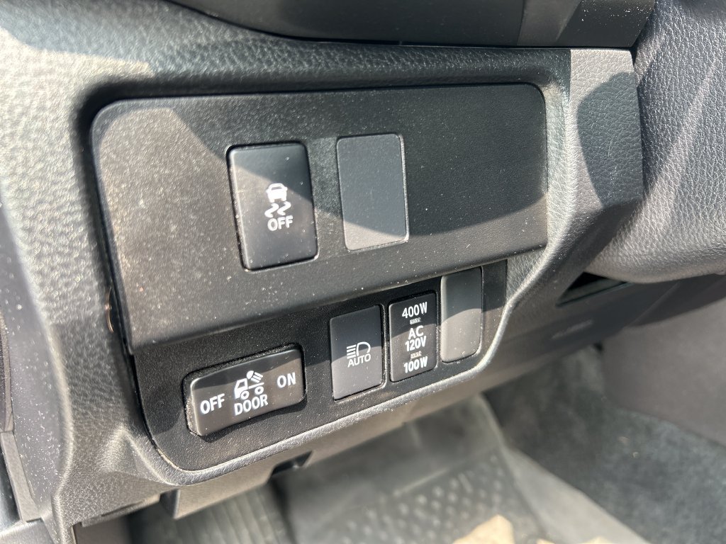 Certified 2022 Toyota Tacoma TRD Sport w/ TRD Premium Sport Package AWD/4WD image 30