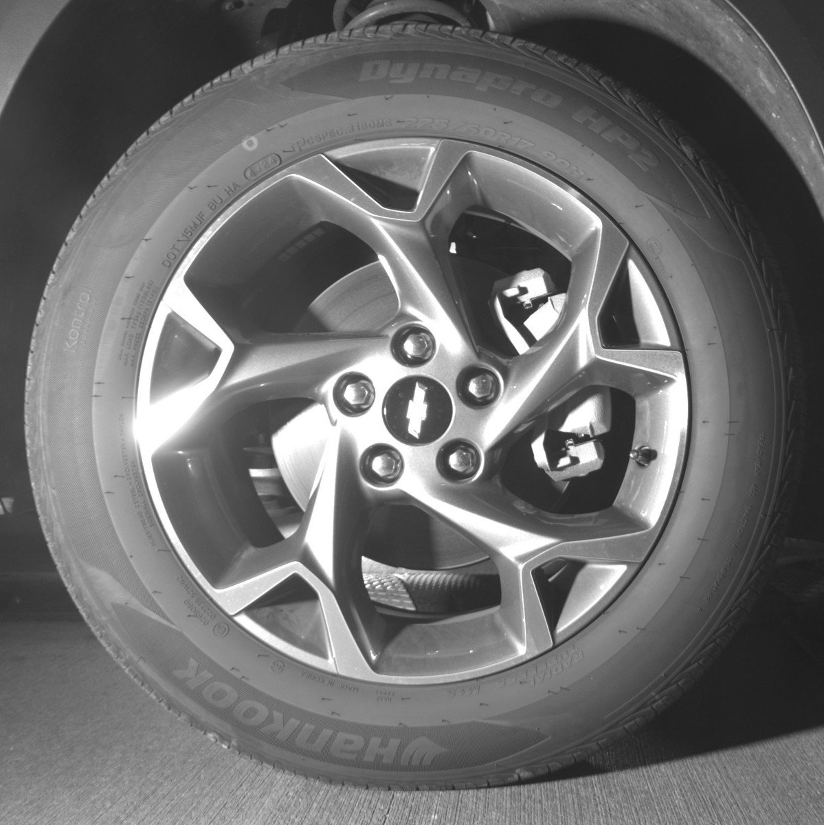 Used 2025 Chevrolet Trax LT FWD image 13
