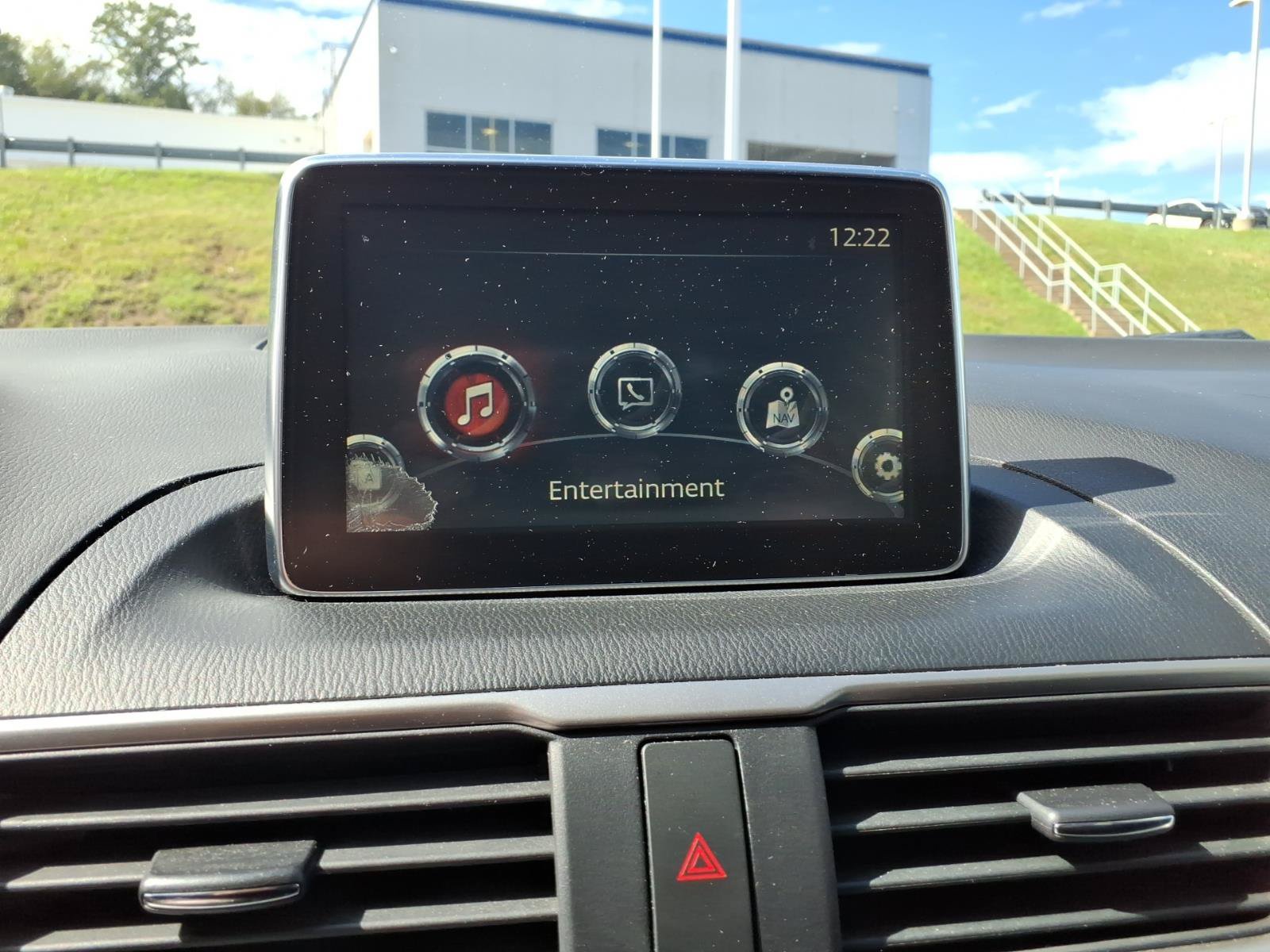 Used 2016 MAZDA MAZDA3 i Sport FWD image 32