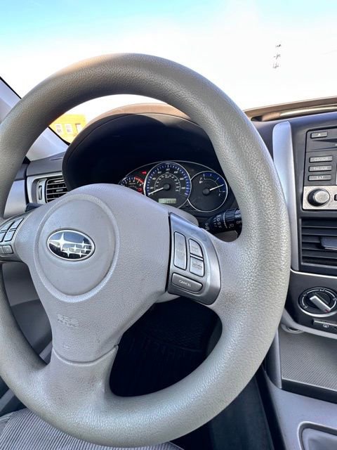 Used 2010 Subaru Forester 2.5X Premium image 16