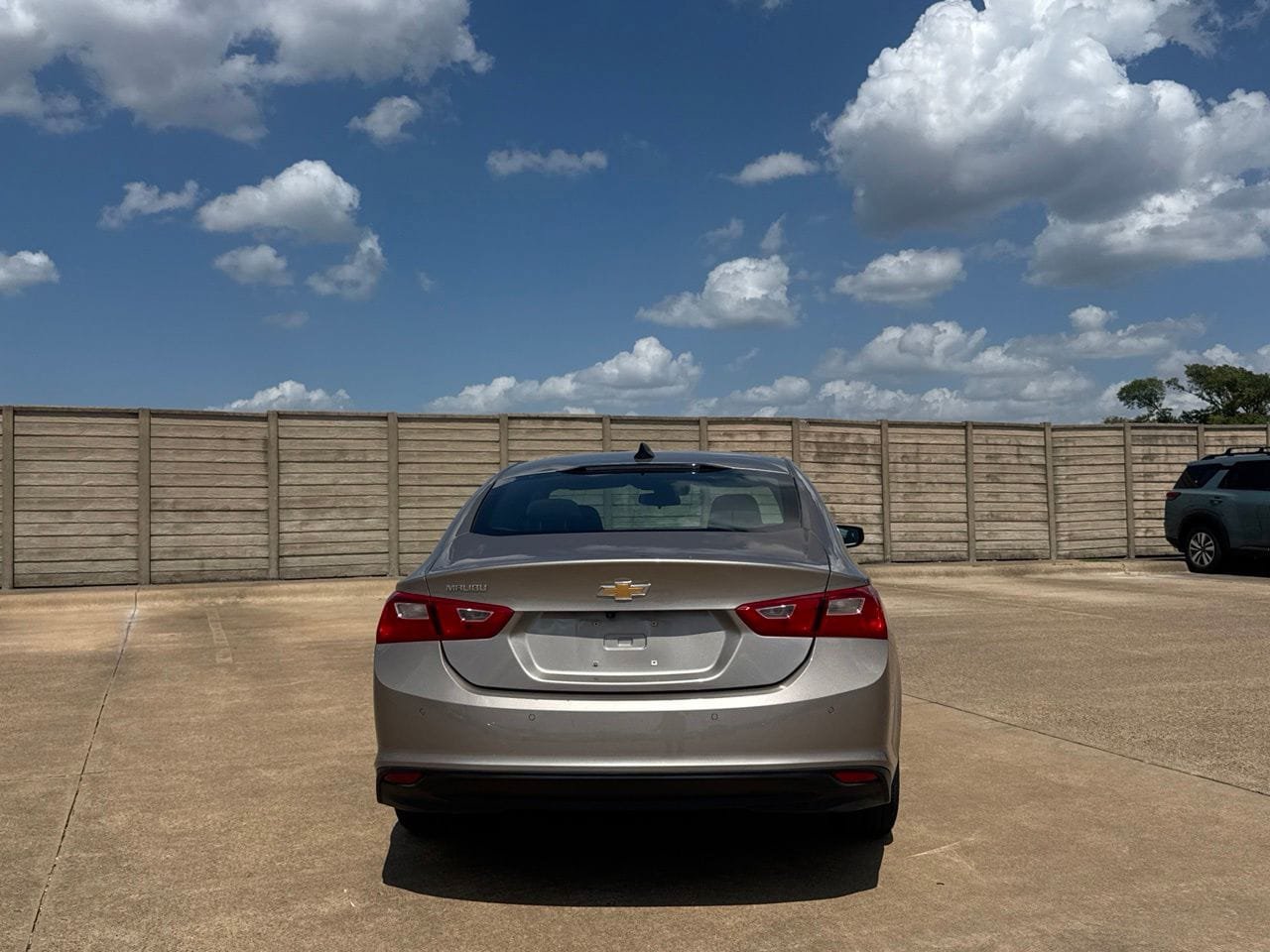 Used 2025 Chevrolet Malibu LS FWD image 20