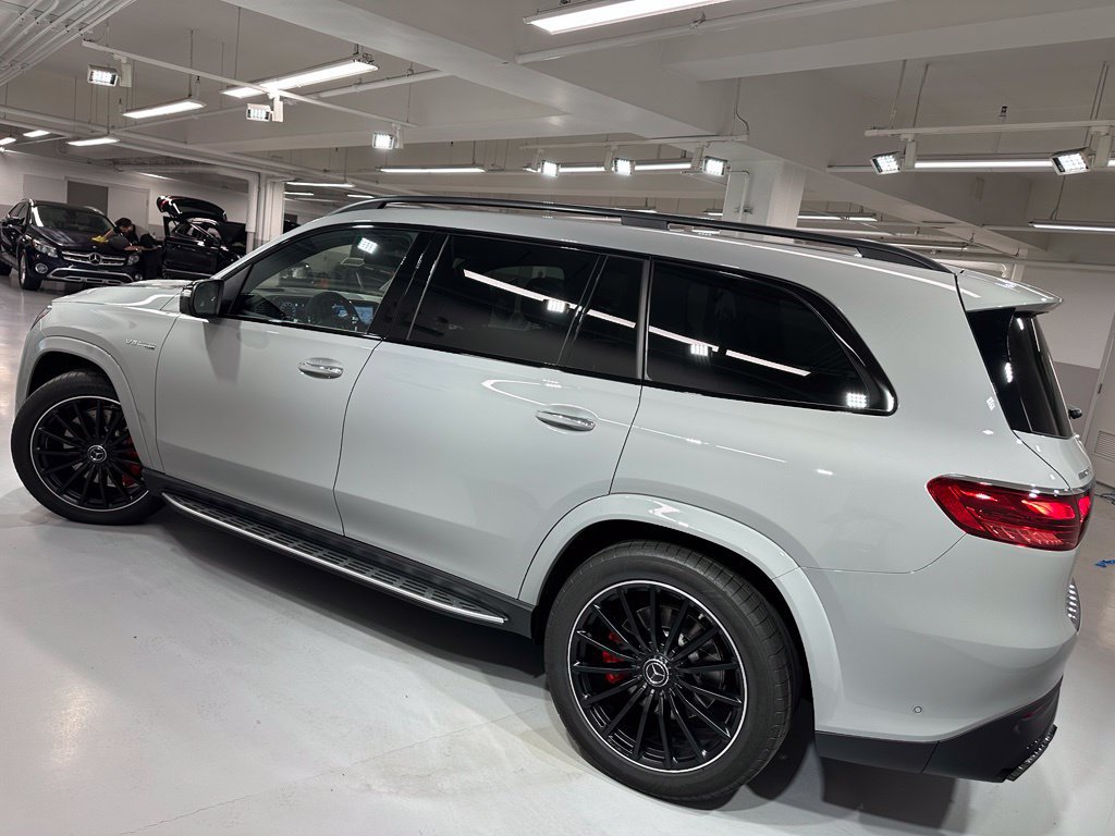 New 2026 Mercedes-Benz GLS 63 AMG 4MATIC image 3