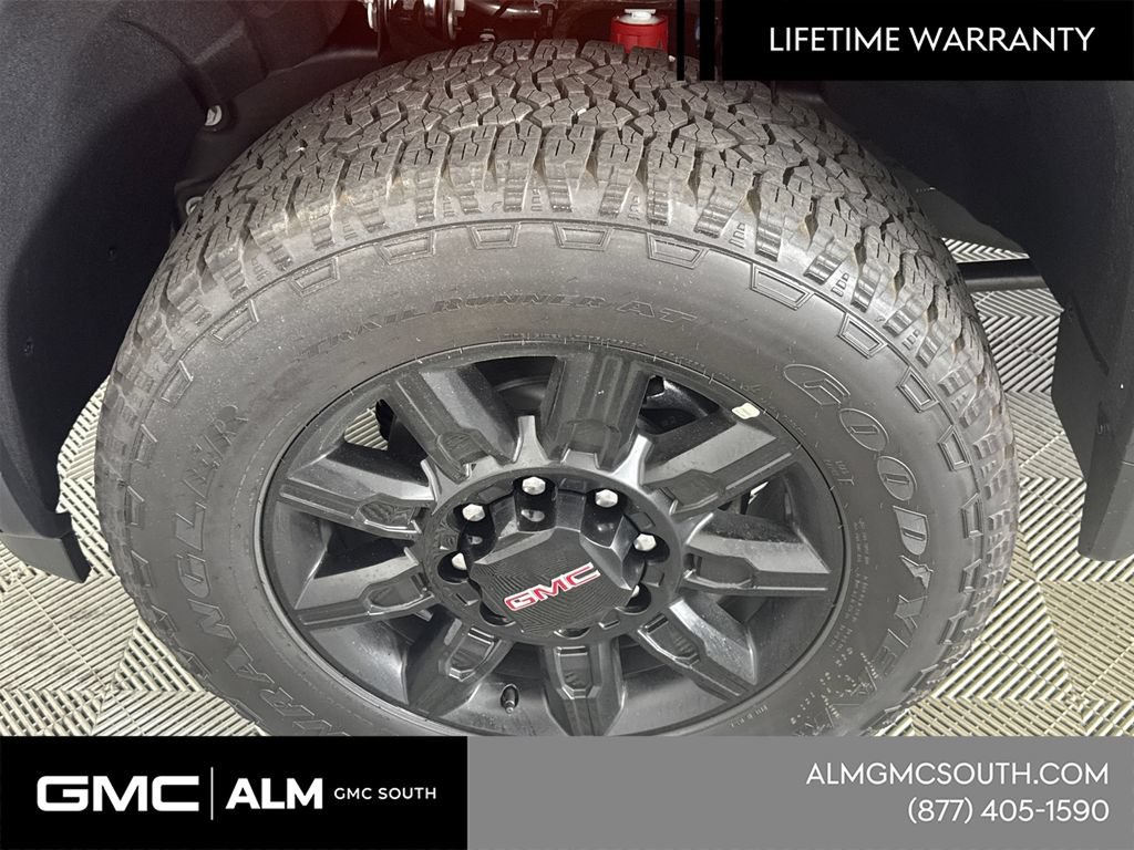 New 2026 GMC Sierra 2500 AT4 w/ AT4 Premium Plus Package AWD/4WD image 13