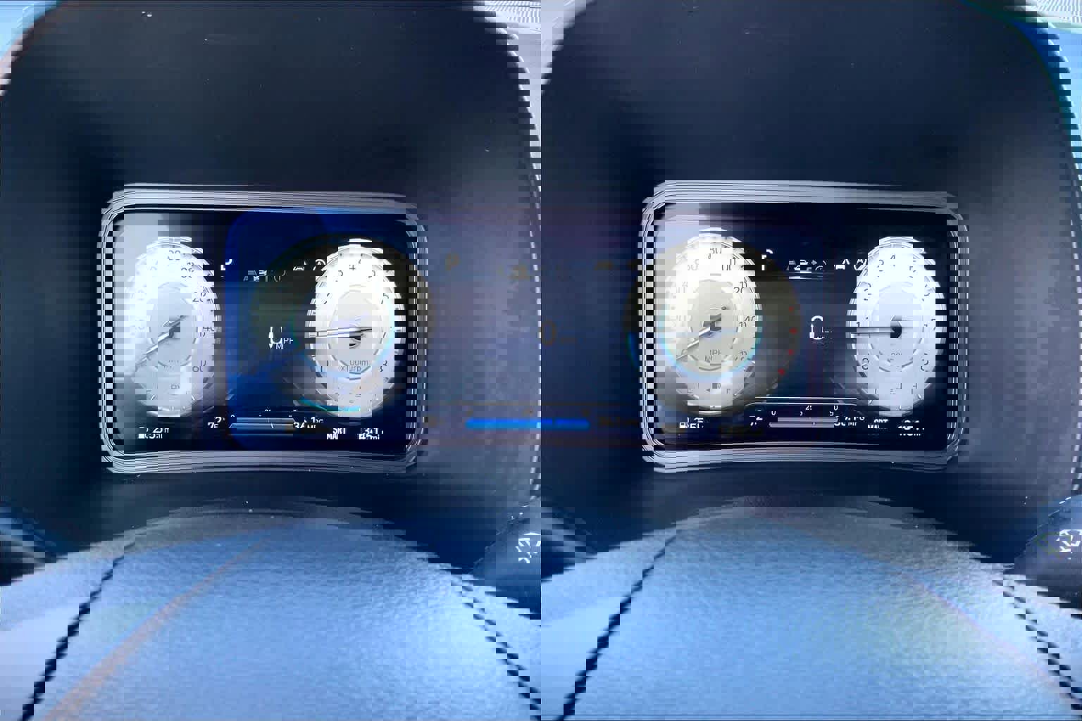 Used 2023 Hyundai Kona Limited image 25