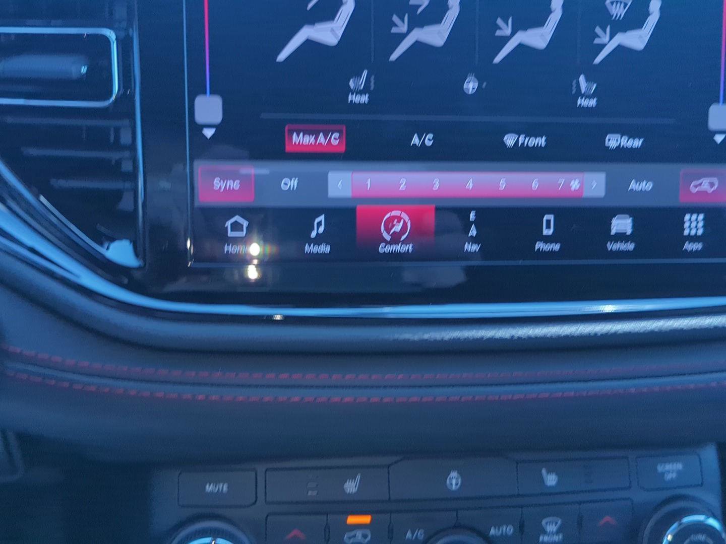 New 2025 Dodge Durango R/T w/ Blacktop Package AWD/4WD image 21