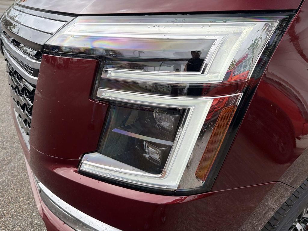 New 2026 Nissan Armada Platinum image 9