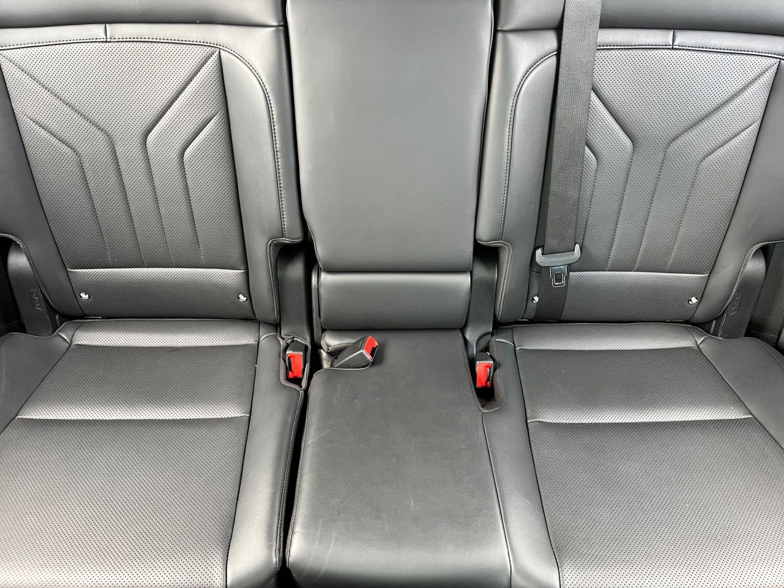 Used 2025 Hyundai Santa Fe SEL image 42