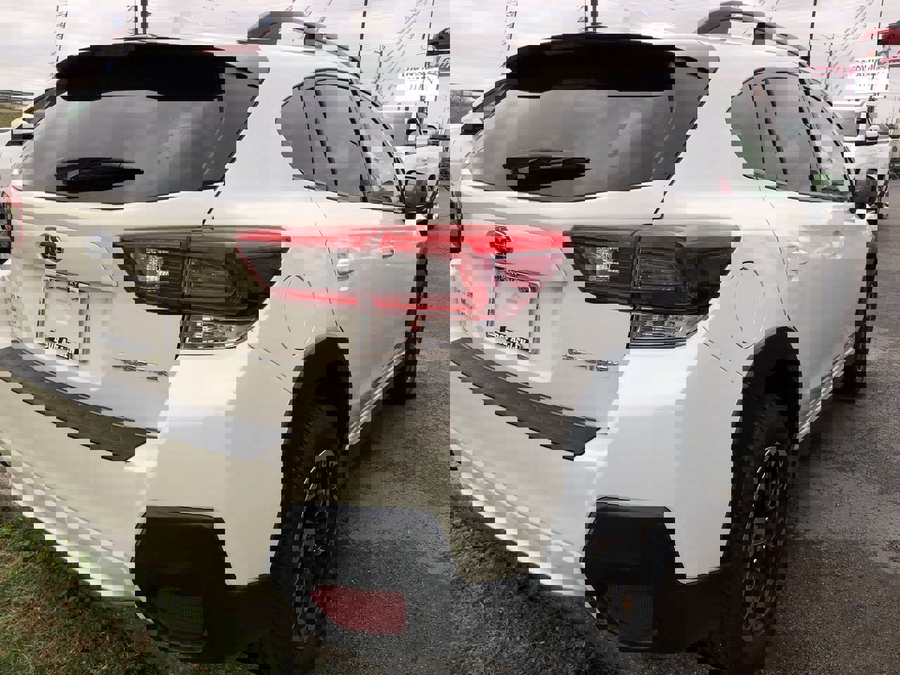 Used 2022 Subaru Crosstrek 2.0i Premium w/ Moonroof Package image 5